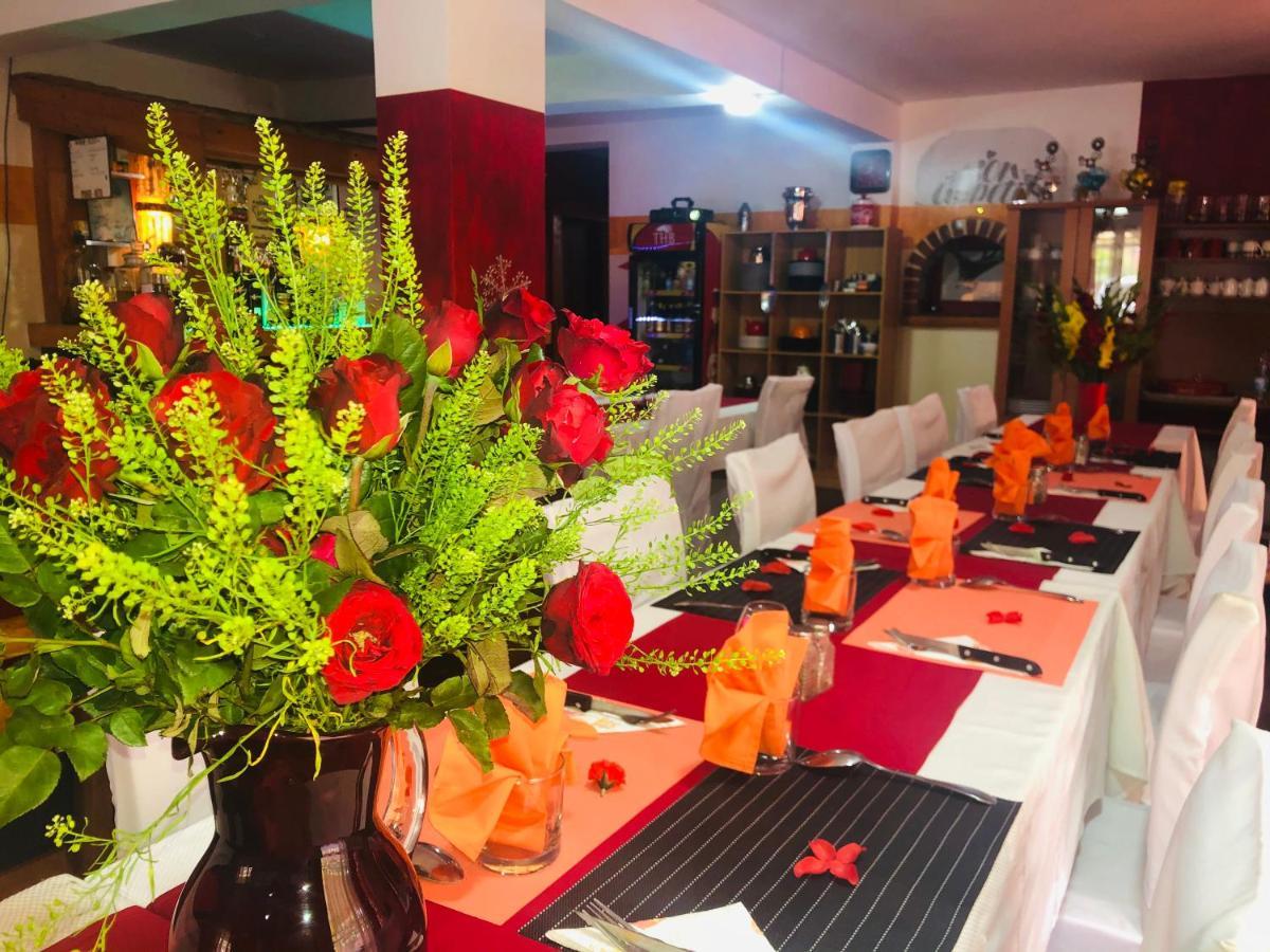 Petite Flower Guest House Talata-maty Bagian luar foto