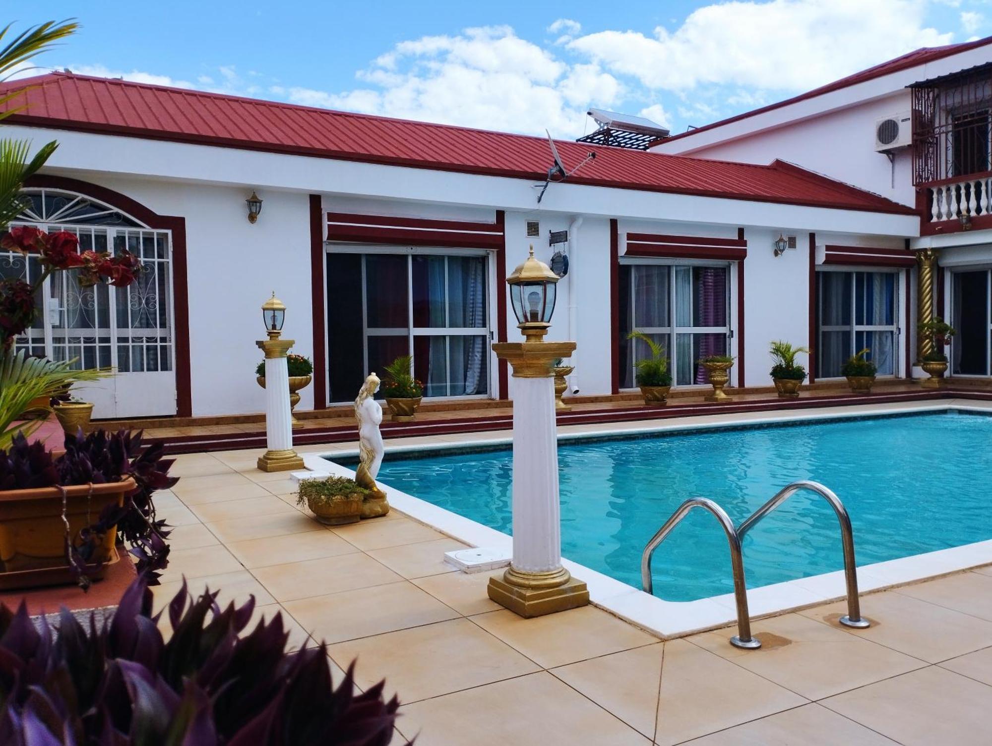 Petite Flower Guest House Talata-maty Bagian luar foto
